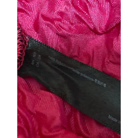 Urban Outfitters Pink Bubble Popcorn Ruffle Short Sleeve Tie Knot Crop Top Sz S - Picture 4 of 4